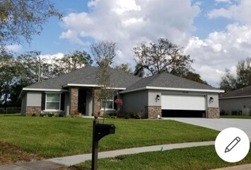 Beautiful New Home  - Titusville's Casi Casa Welcome to the Neighborhood.