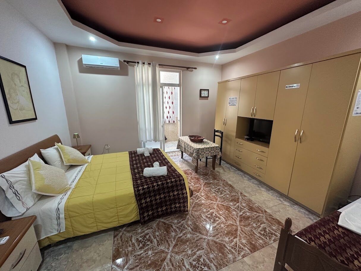 Comfort Double or Twin Room, City View