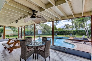 A heated pool - 3-BED / 2-BATH / HEATED POOL HOME IN WEST PALM BEACH (WEST PALM BEACH)