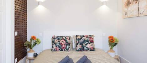 1 soverom, lydisolert, strykejern/-brett og wi-fi