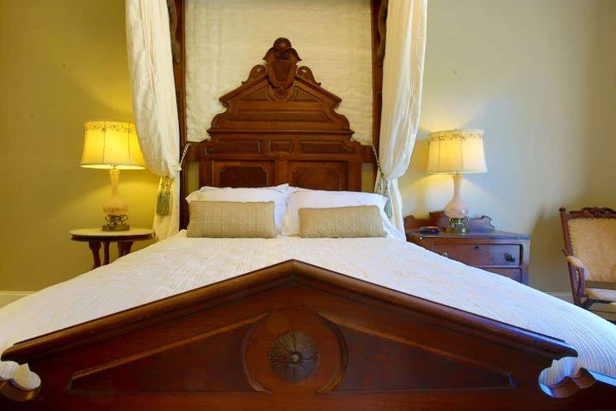 Louisiana Room | Premium bedding, down comforters, Tempur-Pedic beds