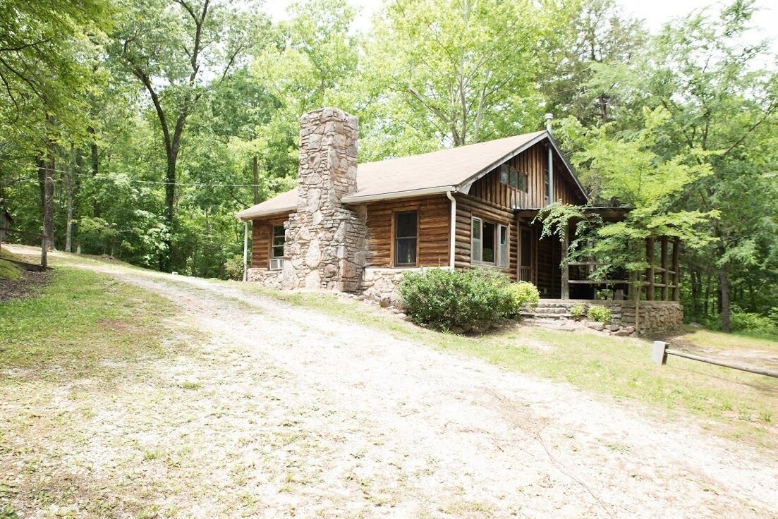 Rustic, close to buffalo river, secluded getaway,7mi to Jasper, Weekly disc,WIFI