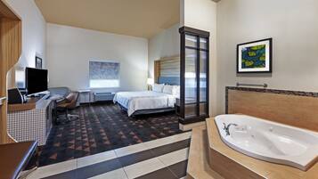 1 bedroom, desk, laptop workspace, blackout drapes