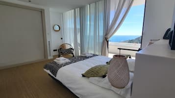 4 habitaciones y caja de seguridad en la habitación