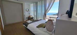 4 habitaciones y caja de seguridad en la habitación