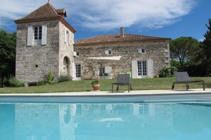 Alberca al aire libre