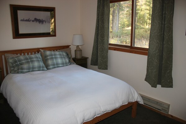 2 chambres, accès au Wi-Fi (inclus), literie fournie