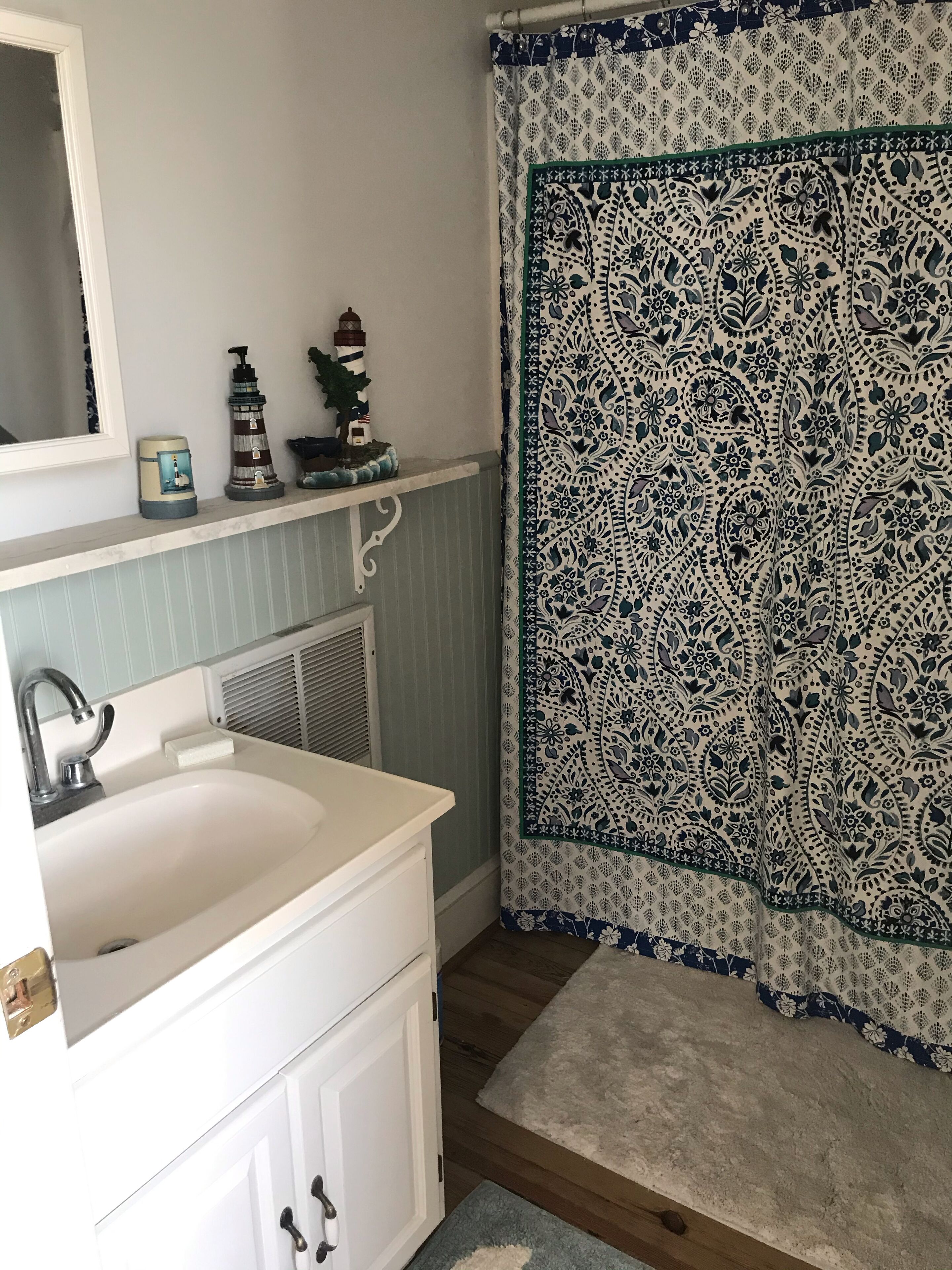 August 4-7 , 2016 AVAILABLE BOOK NOW!!!