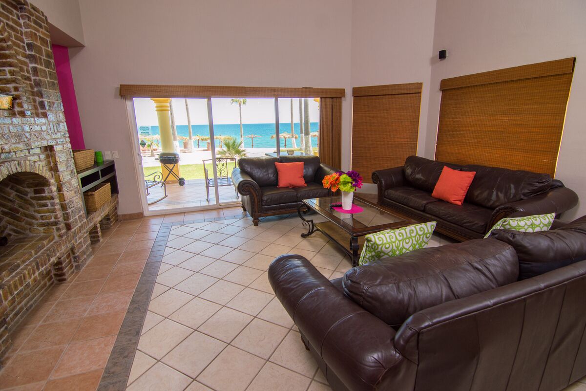 Stunning 4 Bedroom Beach Villa on Sandy Beach at Las Palmas Beachfront ResortV15