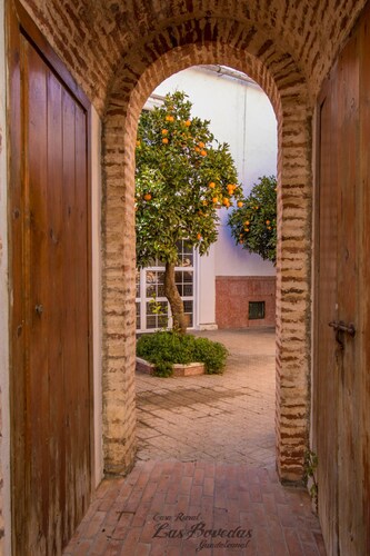Casa Rural Las Bóvedas, a XIX century home for XXI century guest