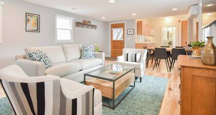 # 116: Völlig renoviert, Gewerbliche Lage, Privater Innenhof, Hundefreundlich!