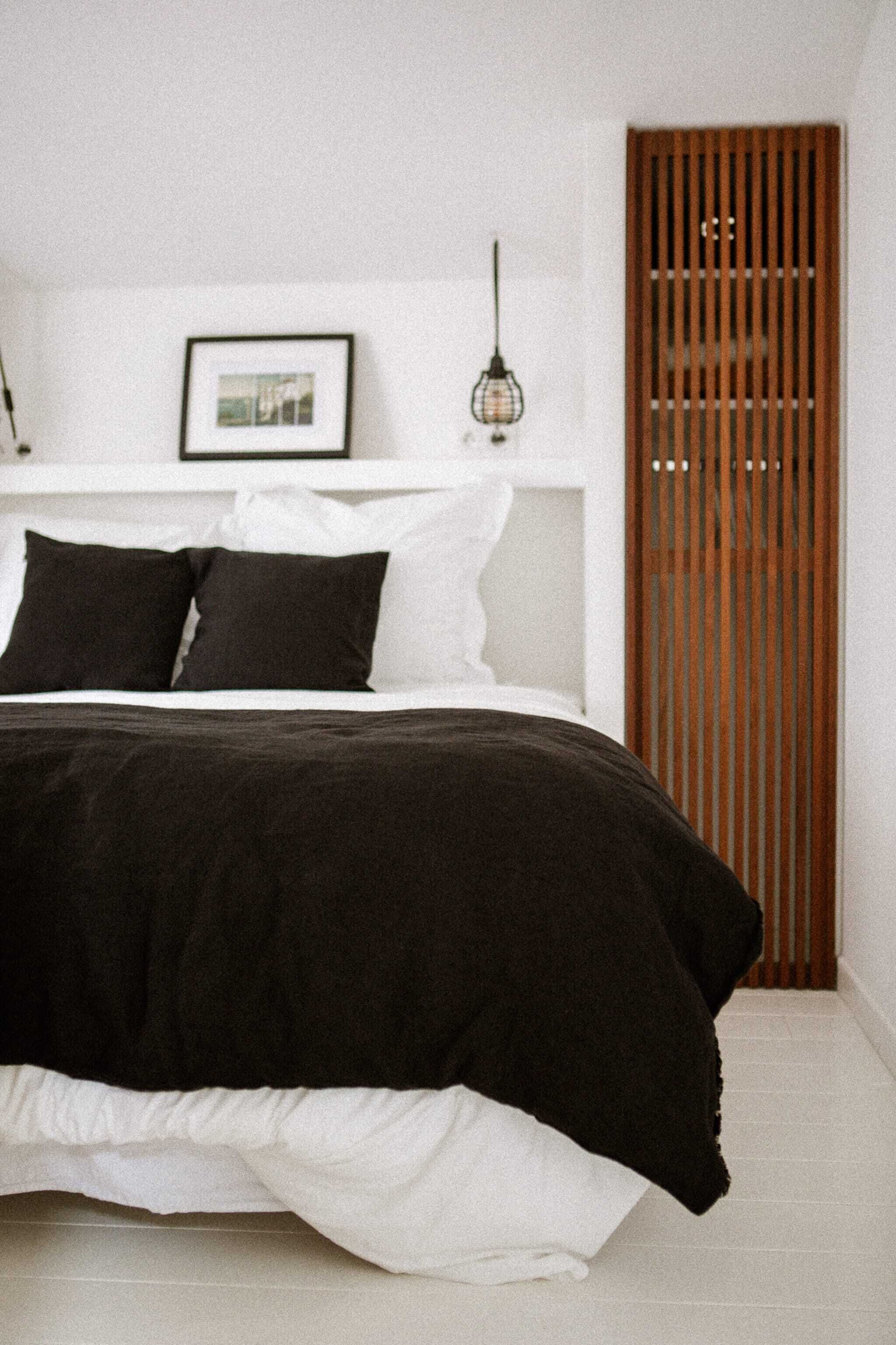 5 bedrooms, iron/ironing board, free WiFi