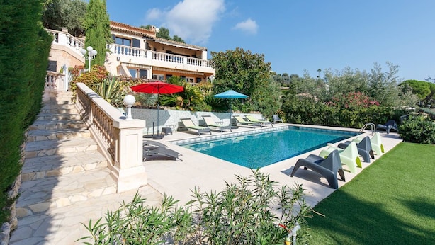 Pool - Provençal 10 people villa with heated pool and panoramic sea view (Mandelieu-la-Napoule)