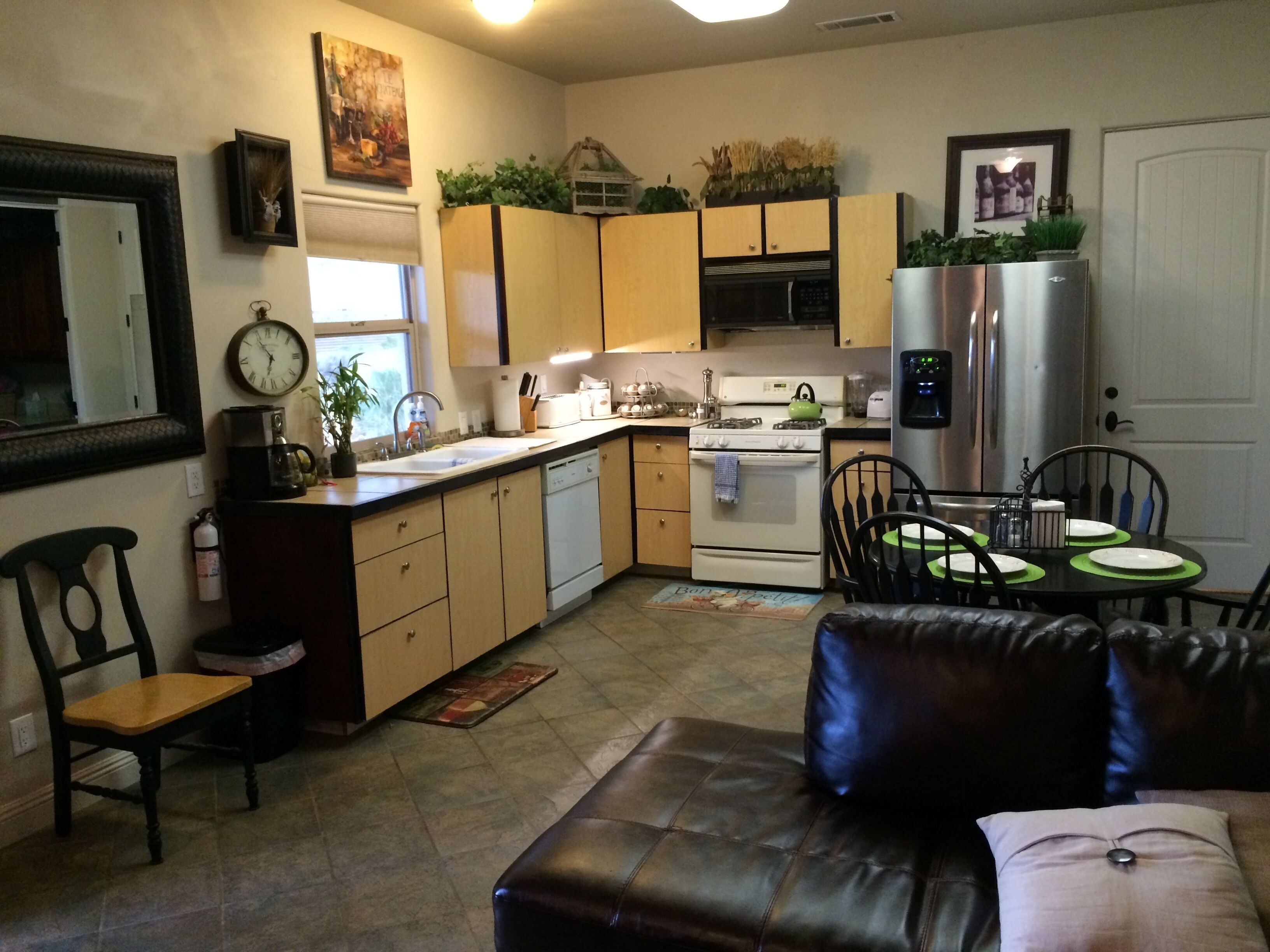 Two Bedroom Apartment with King Beds at 1736 w canyon view drive