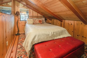 2 quartos, ferros/tábuas de passar roupa, Wi-Fi, roupa de cama