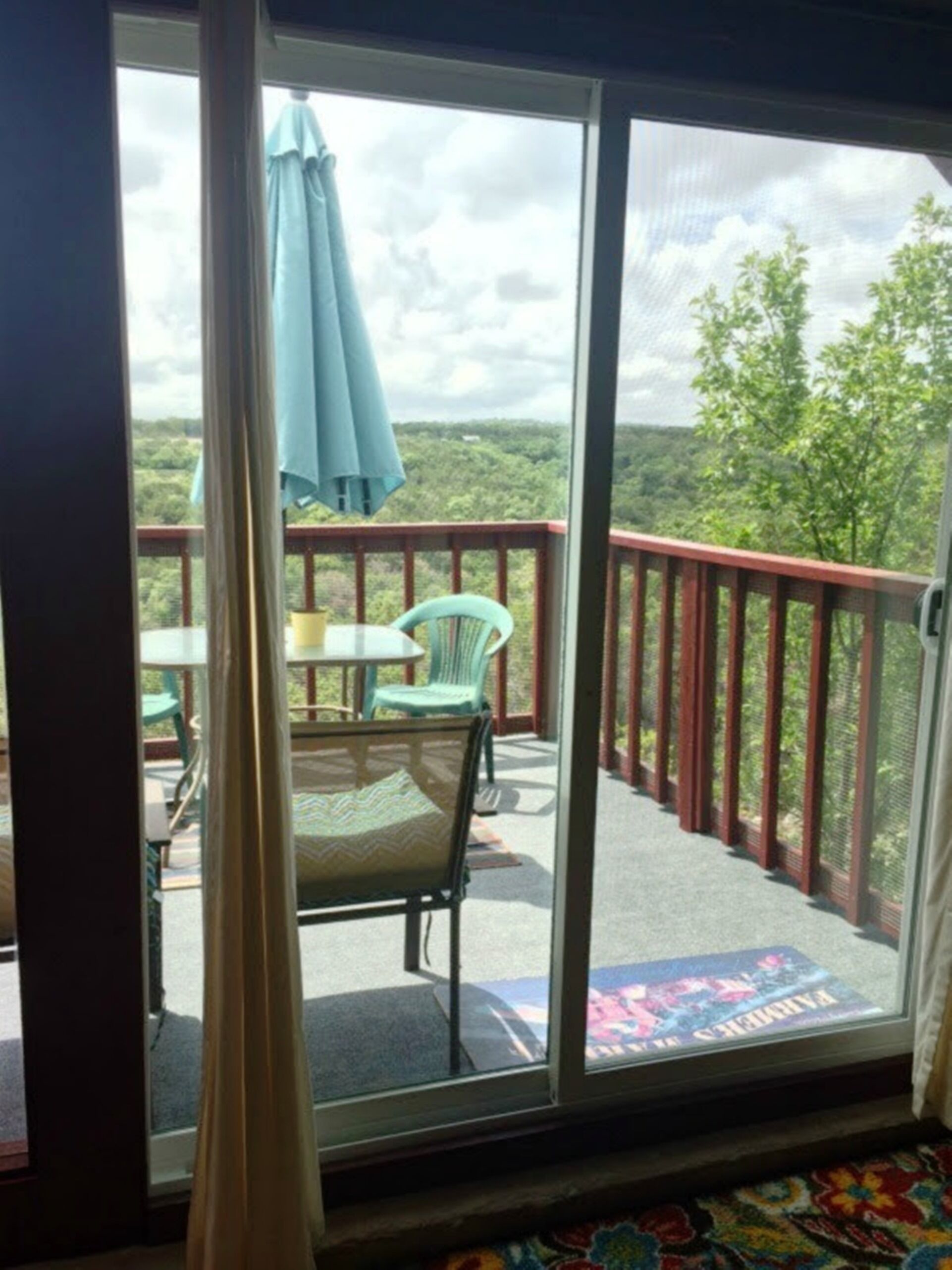 Pet Friendly Texas Hill Country Guesthouse On 12 Acres 1/1