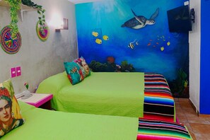 1 多间卧室、客房内保险箱、免费 WiFi、床单