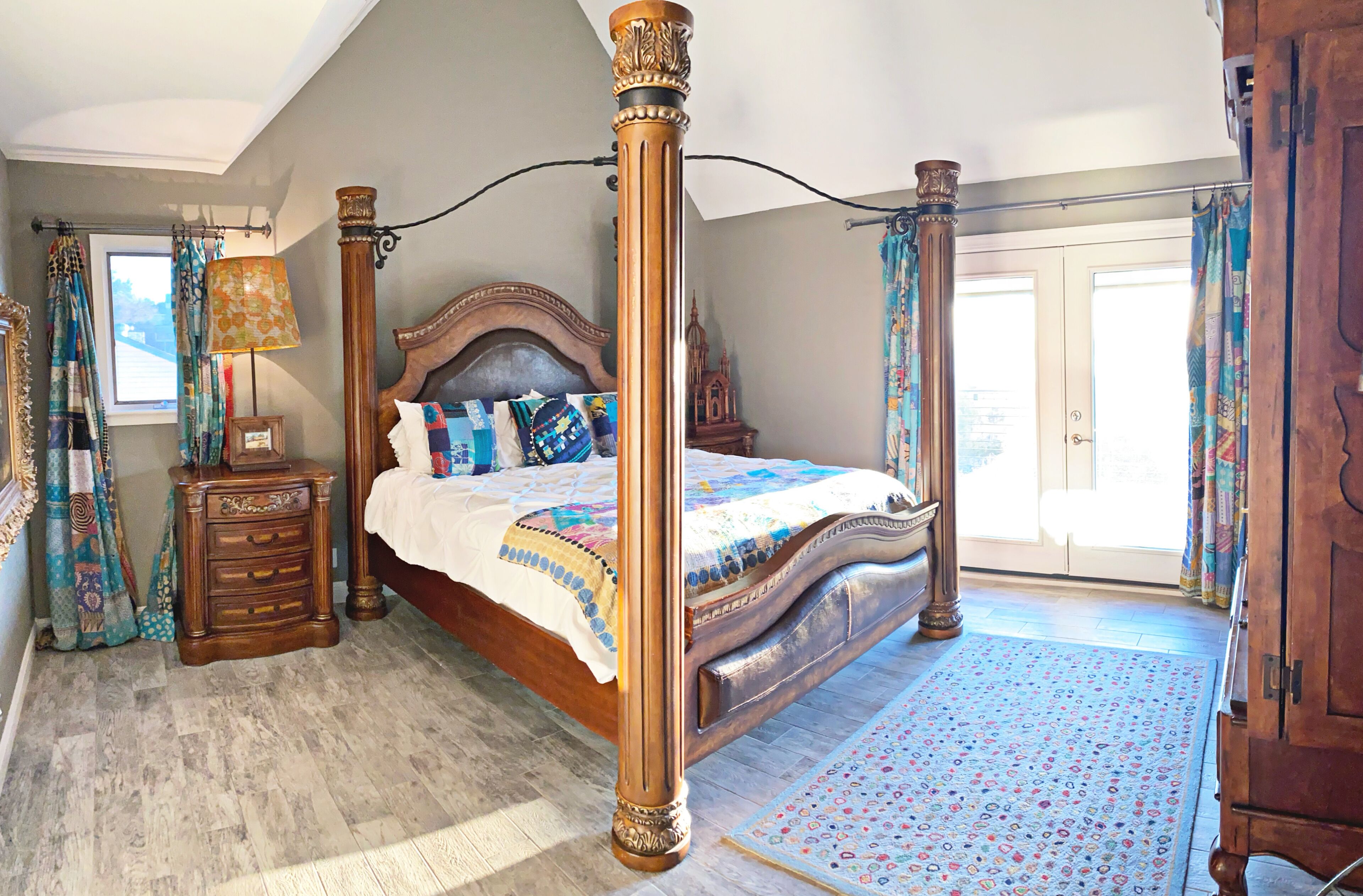 King Of The Hill @ Lake Travis! Pool, Spa, Sunset Views Over Arkansas Bend! 