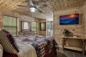 2 habitaciones, tabla de planchar con plancha y ropa de cama