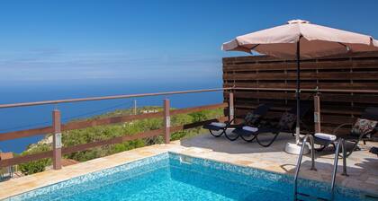 Family Cosy Villa Imera with breathtaking ionian sunset sea view!