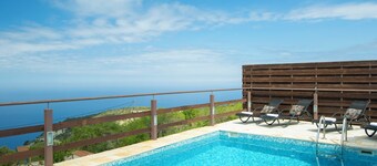 Family Cosy Villa Imera with breathtaking ionian sunset sea view!
