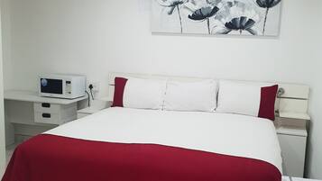 Room (7) | Premium bedding, Select Comfort beds, in-room safe, desk