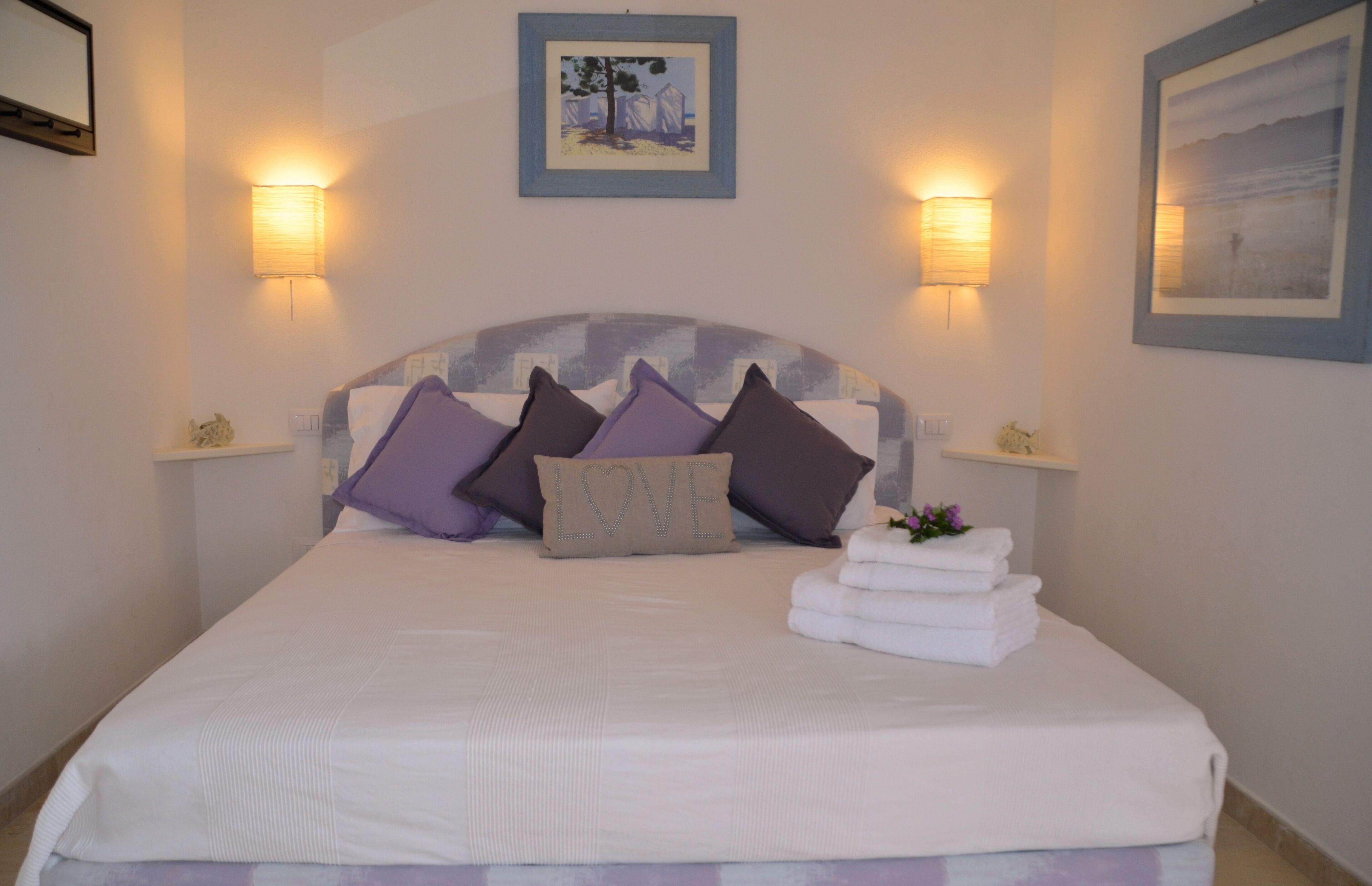 Enchanted house with sea view 10 minutes from Chia