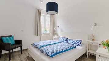 1 dormitorio, tabla de planchar con plancha, wifi