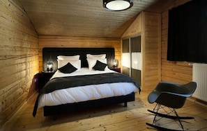 5 habitaciones, internet y ropa de cama 