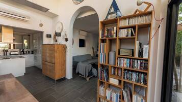 Télévision, lecteur de DVD, chaßne hi-fi