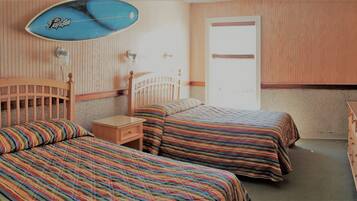 6 bedrooms, WiFi, bed sheets