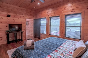 2 chambres, fer et planche Ă repasser, Wi-Fi gratuit, draps fournis