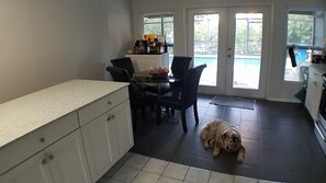 Dining - Nokomis/Venice/Sarasota Pool/Canal/Child Home (Nokomis)