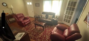 Smart TV - Warm Springs Retreat (Warm Springs)