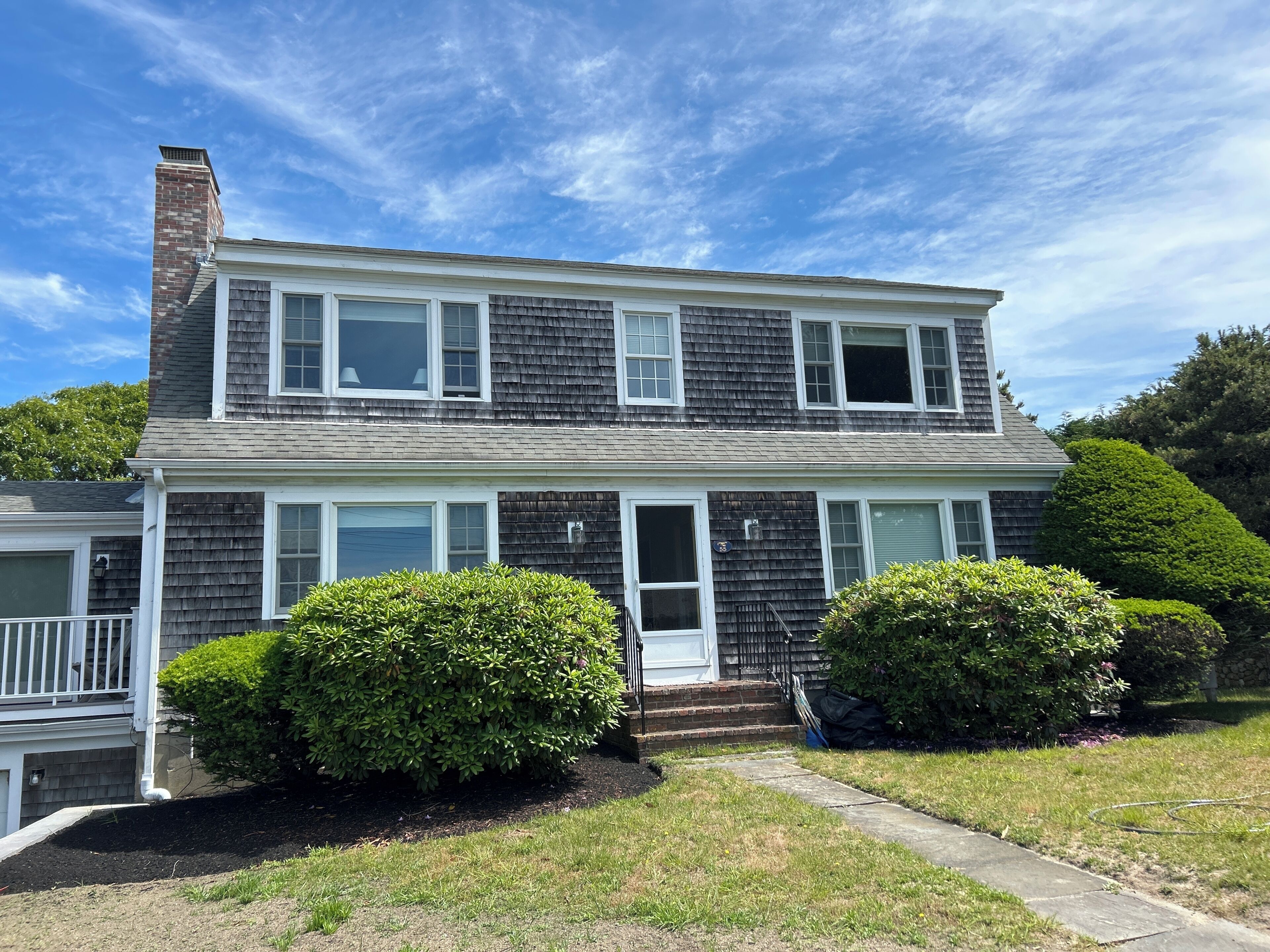 Our spacious 4 bedroom summer house on Nantucket Sound at Hardings Beach