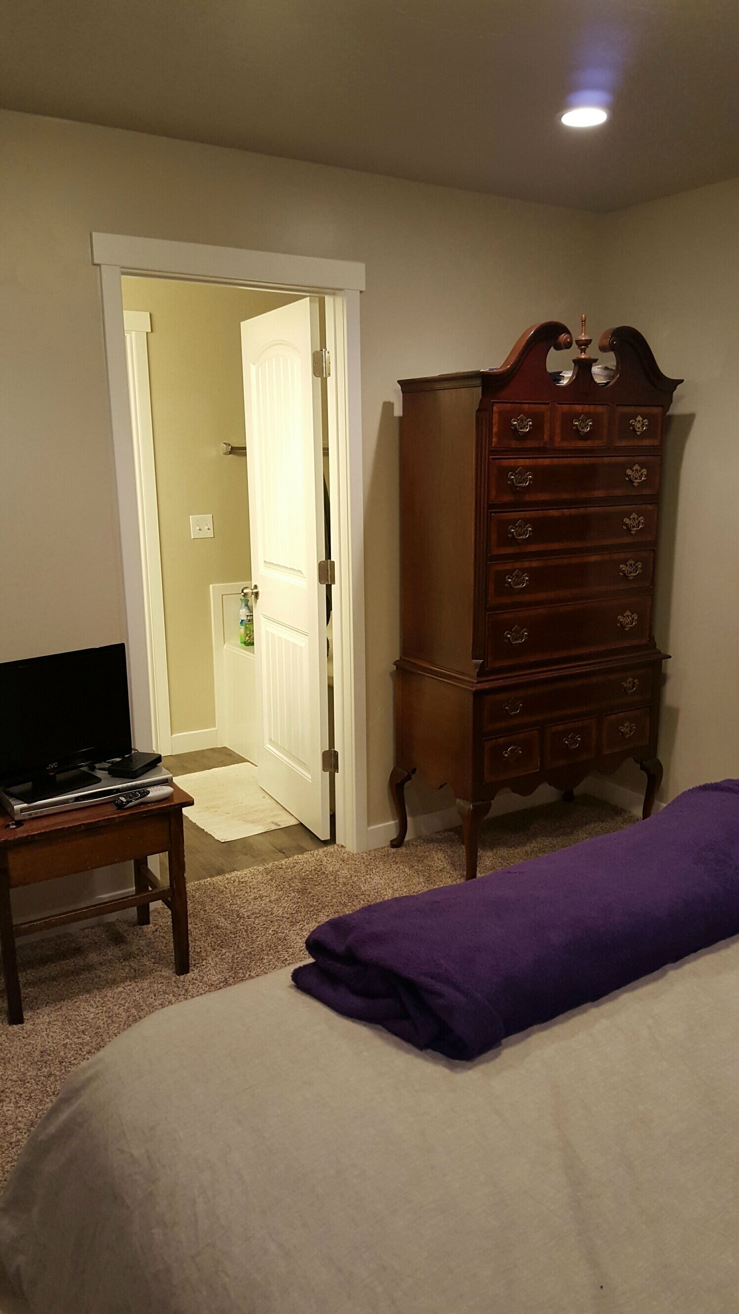 Beautiful Home 17 miles from Snowbasin Resort! 9 mi. to Layton 11 mi. to Ogden