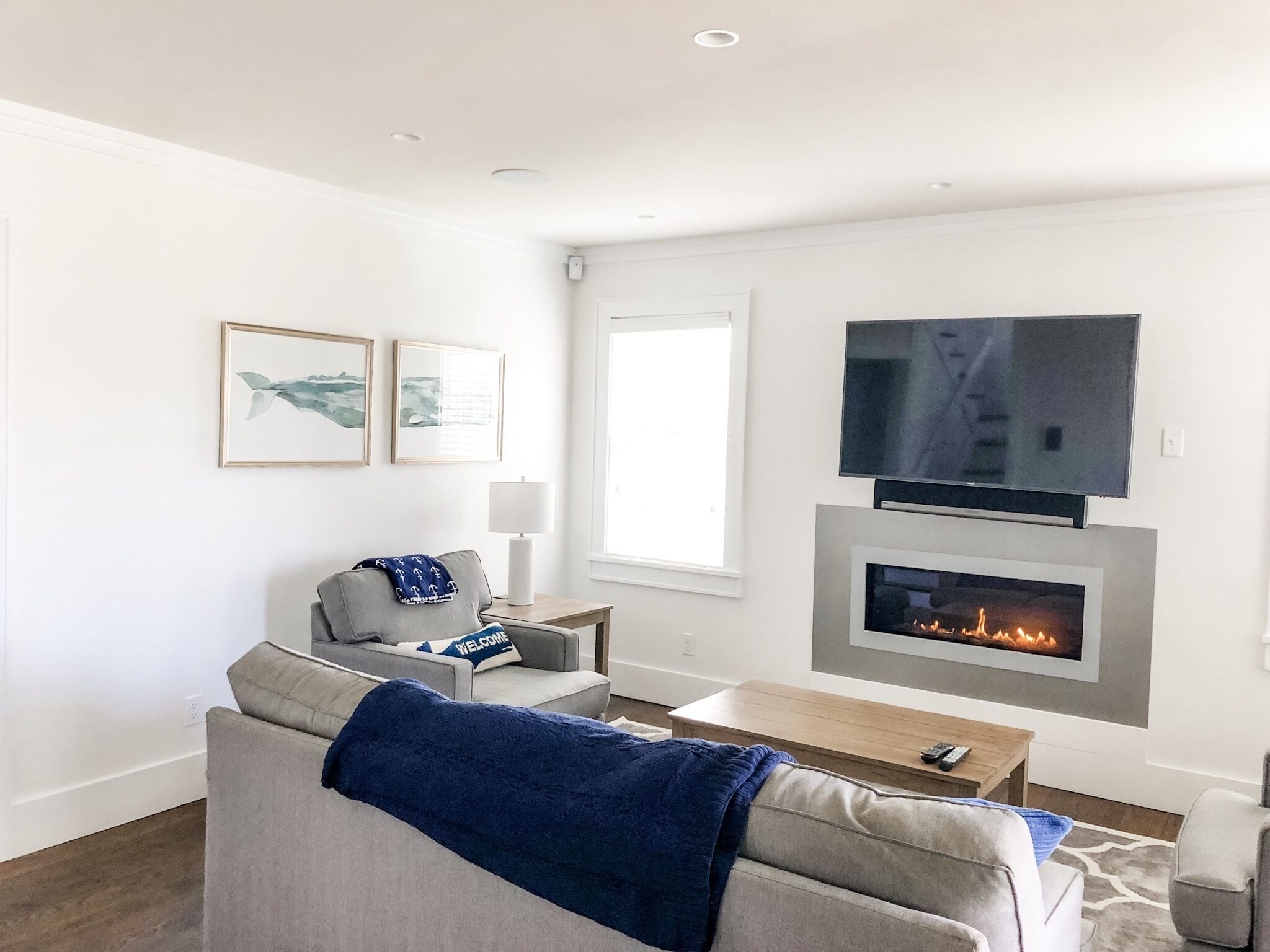 Wedding Dream Home! Walk to churches, venues, Town and the beach! 