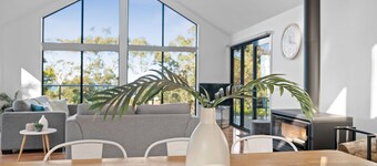 BLUE HORIZON LORNE - Omgitt av natur