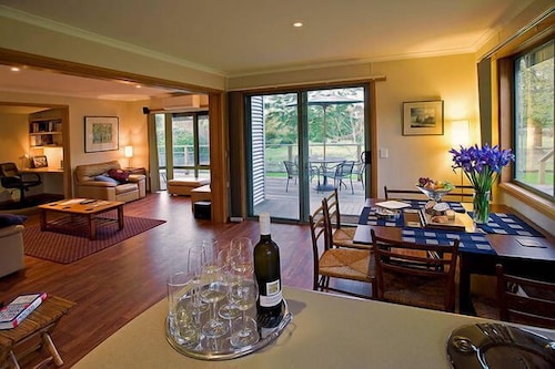 "76MAIN" - Birregurra