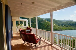 Property grounds - Arco Iris~3 Private King Suites, AC, Private Pool, Ocean Views, well appointed! (St John, VI)