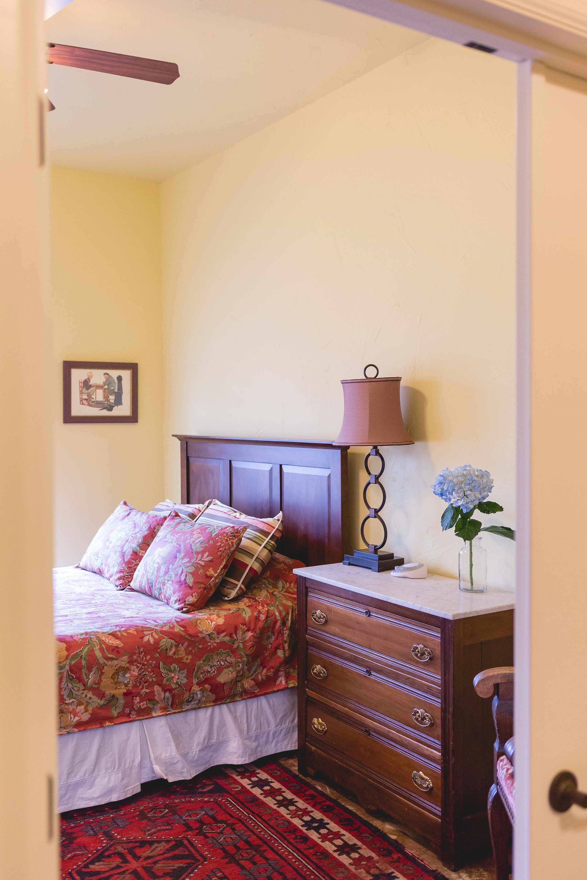 quadruple room, 2 queen beds, non smoking | iron/ironing board, free wifi, bed sheets