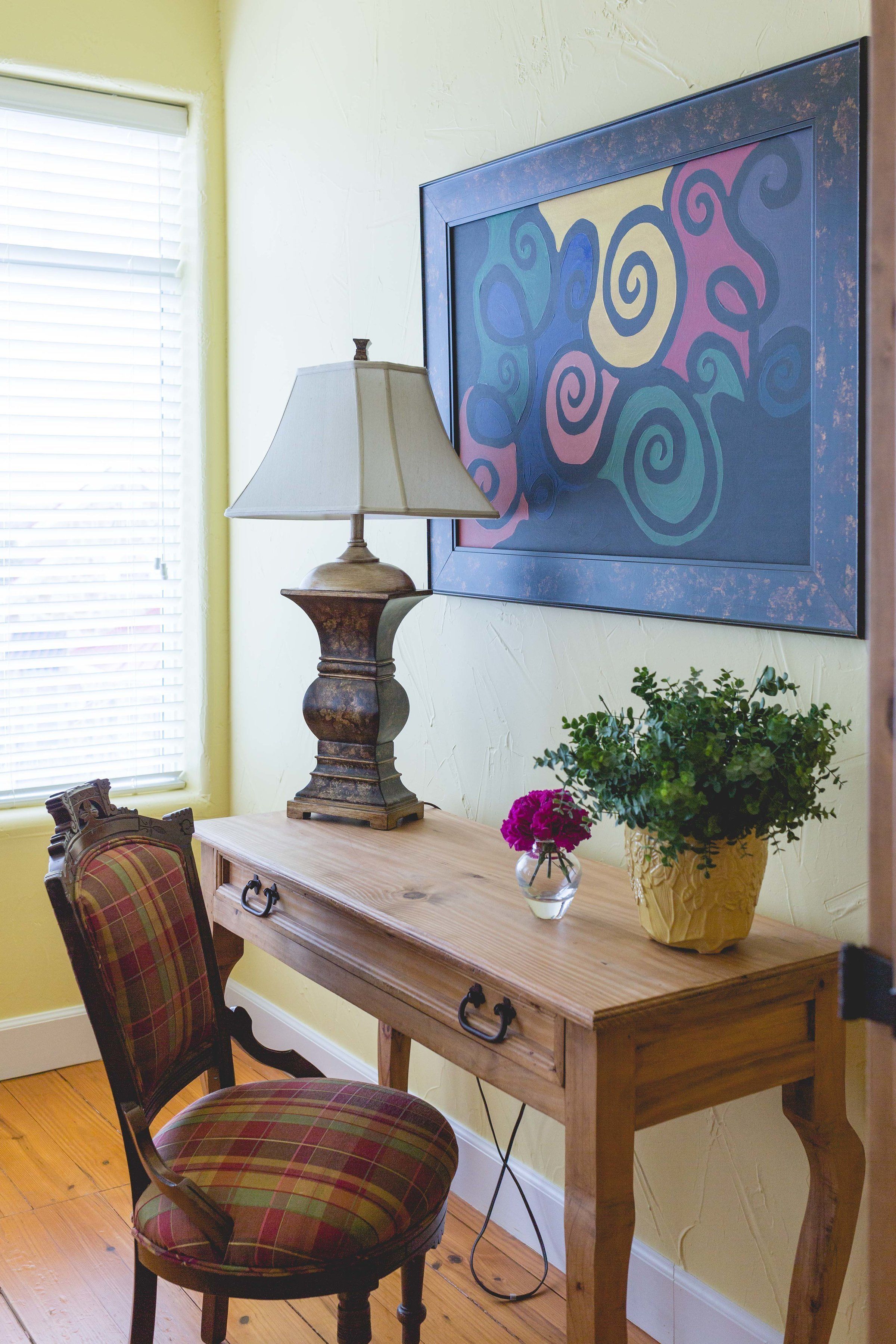 double room, 1 king bed, non smoking | in-room business centre