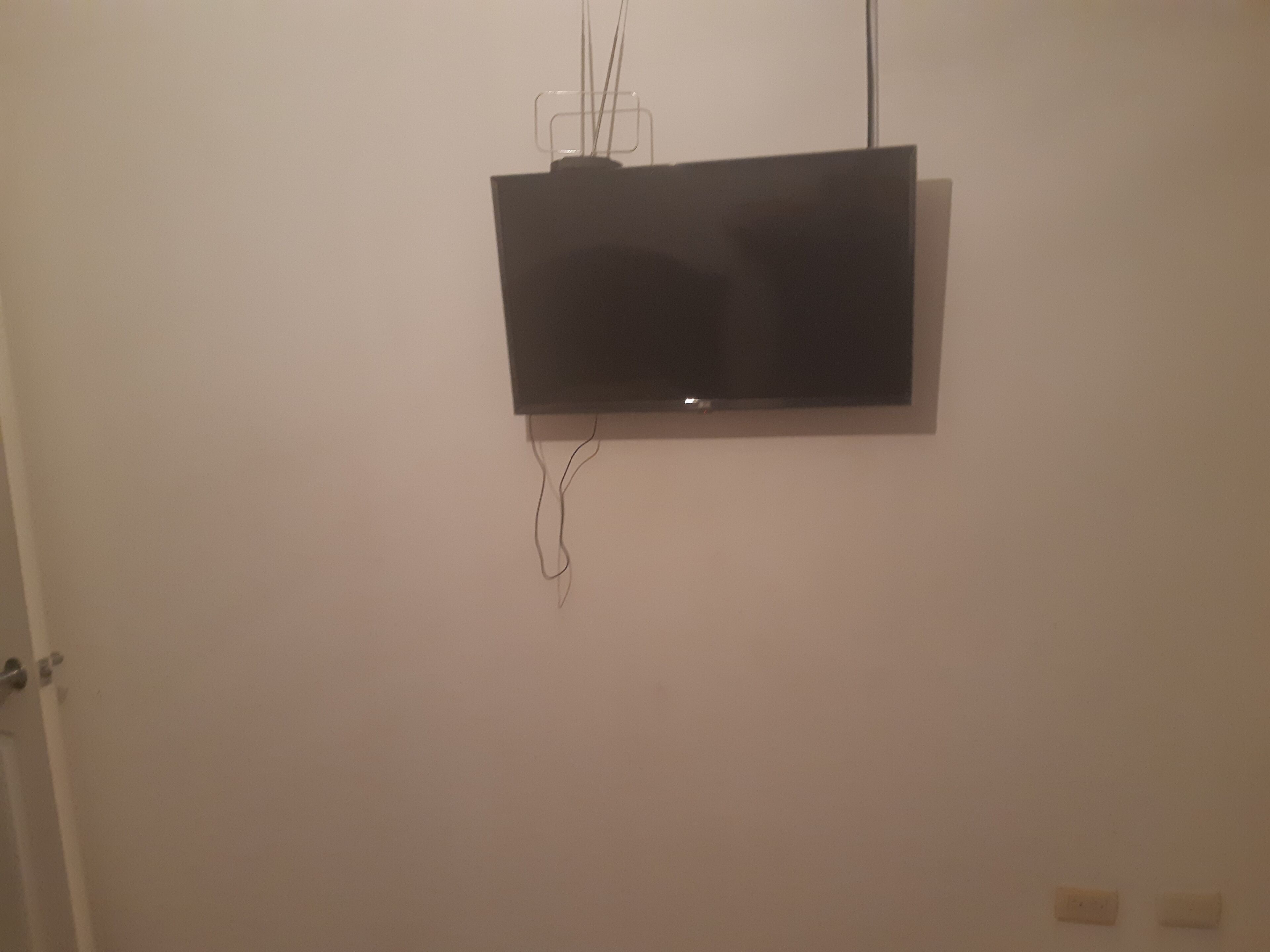 Casa en Bonanza en la cual yo vivo  permanentemente en la propiedad soy el dueño