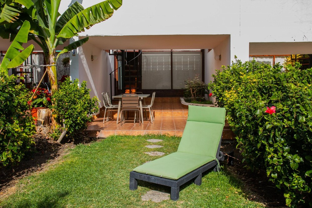 Flatguest PR Beach - Terrace + Garden + 24H