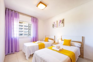 3 Schlafzimmer, Bügeleisen/Bügelbrett, WLAN, Bettwäsche