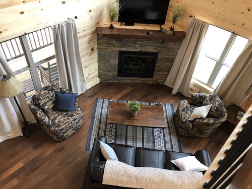 Cabin in the Smoky Mountains