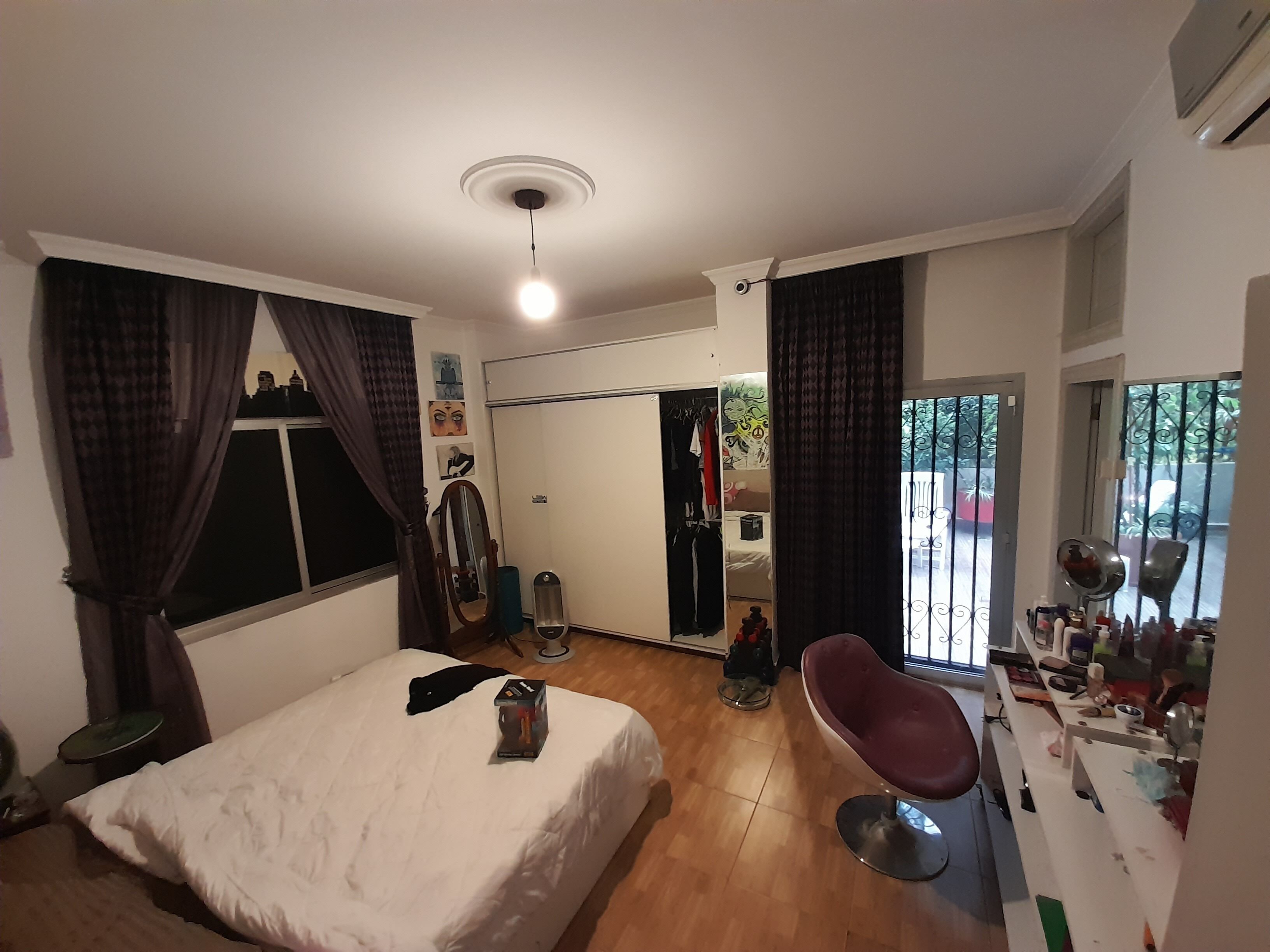 Premium bedding, Select Comfort beds, minibar, individually decorated