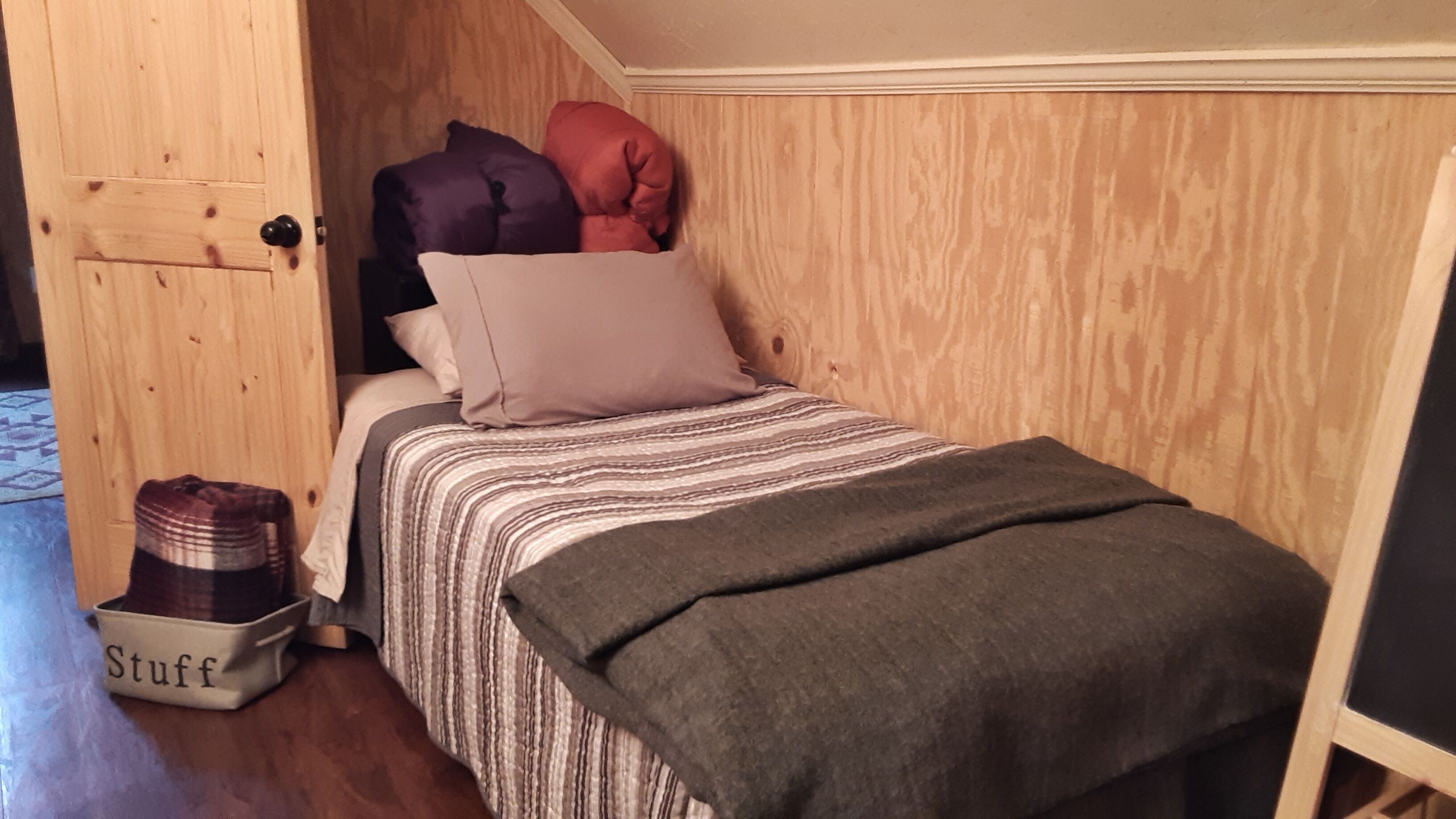 3 chambres, bureau, fer et planche à repasser, Wi-Fi gratuit