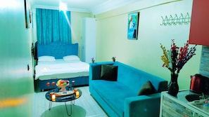 1 bedroom, minibar, blackout curtains, soundproofing