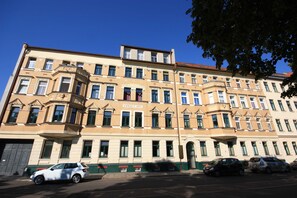 Exterior - Elster - Romantic Apartments in Leipzig, *2km to the city center* (Leipzig)